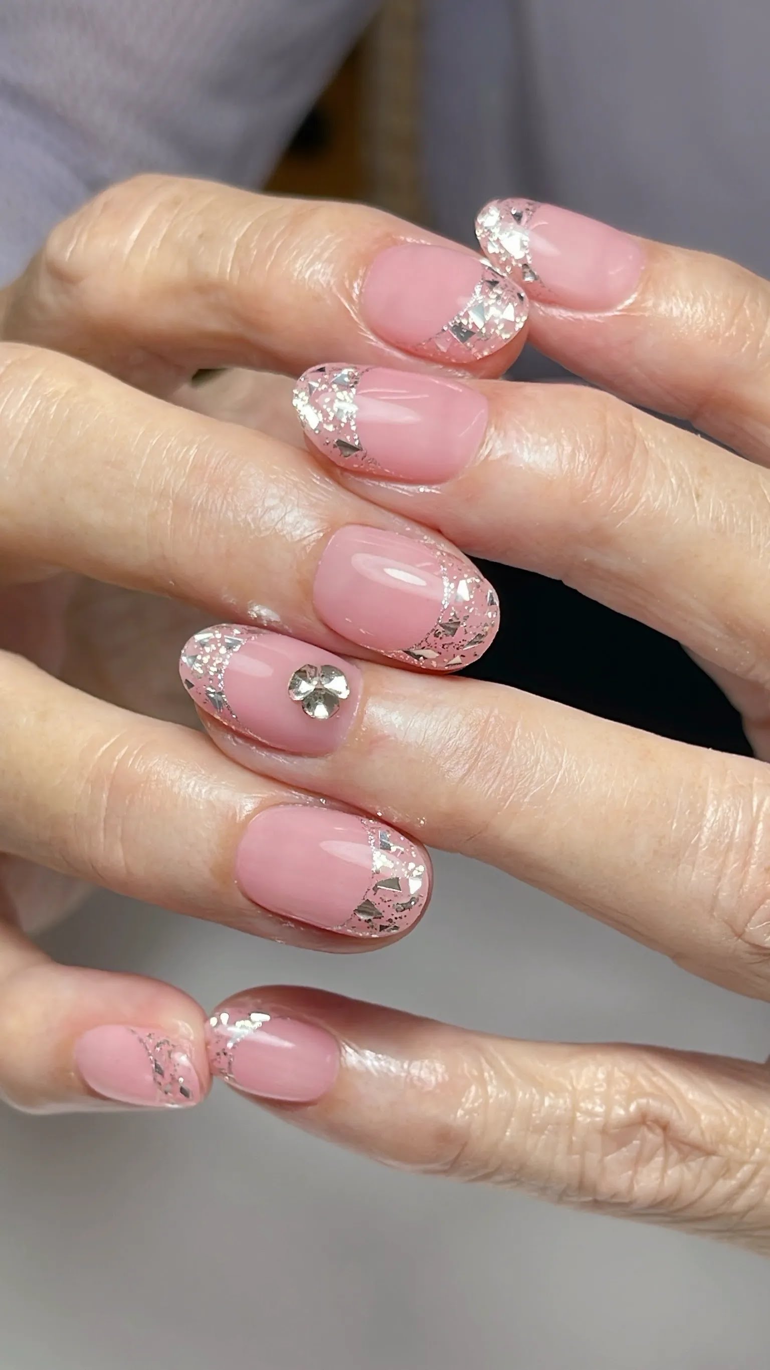 Care Bloomのネイルデザイン 参考価格12,650円